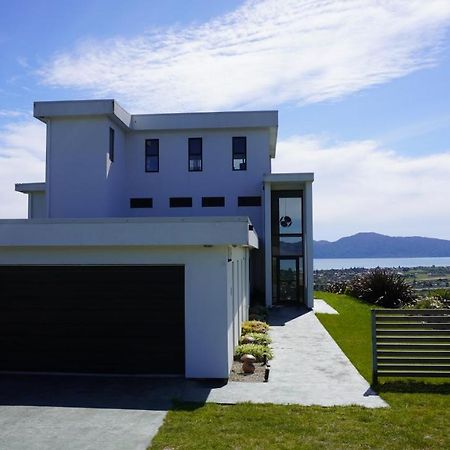 White House Bed & Breakfast Paraparaumu Ngoại thất bức ảnh