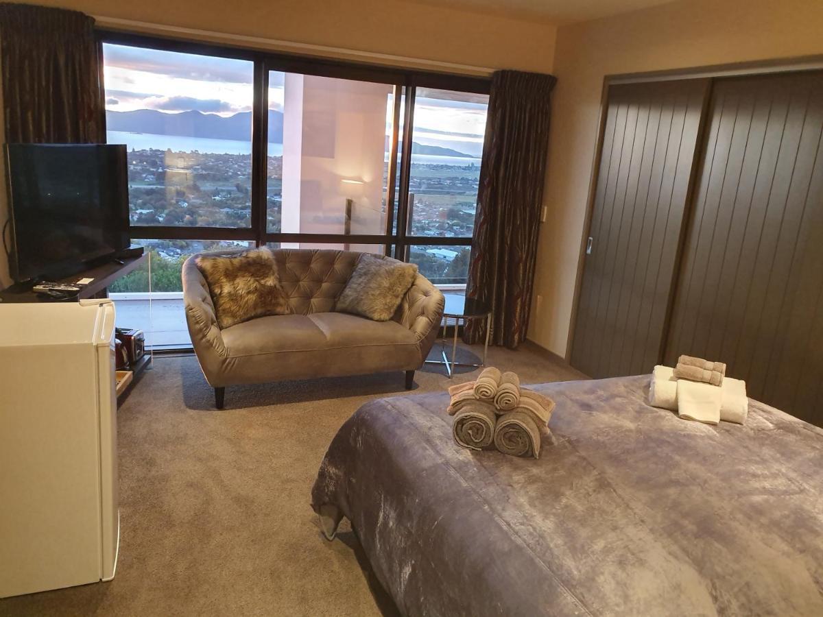 White House Bed & Breakfast Paraparaumu Ngoại thất bức ảnh